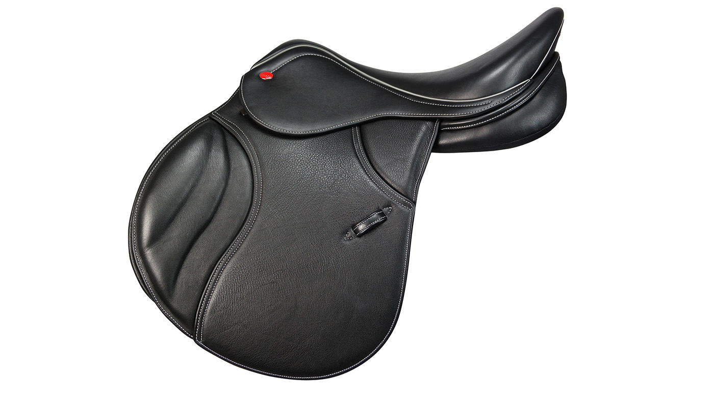 Whitaker Overton jump saddle