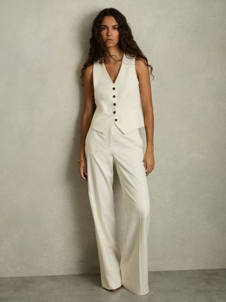 Wide-Leg Tailored Trousers in Cream