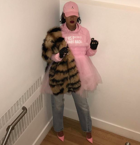 rihanna street style