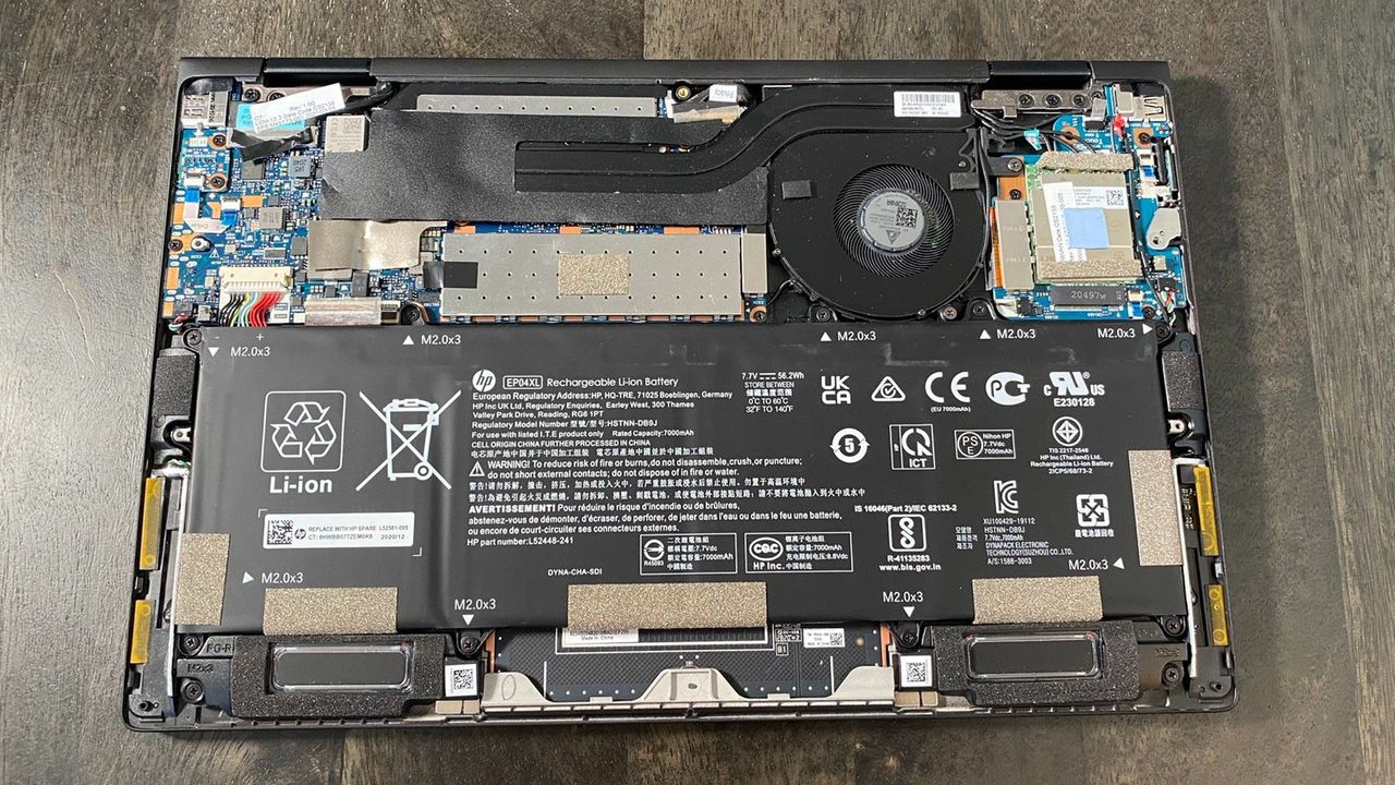 HP Elite Dragonfly Max