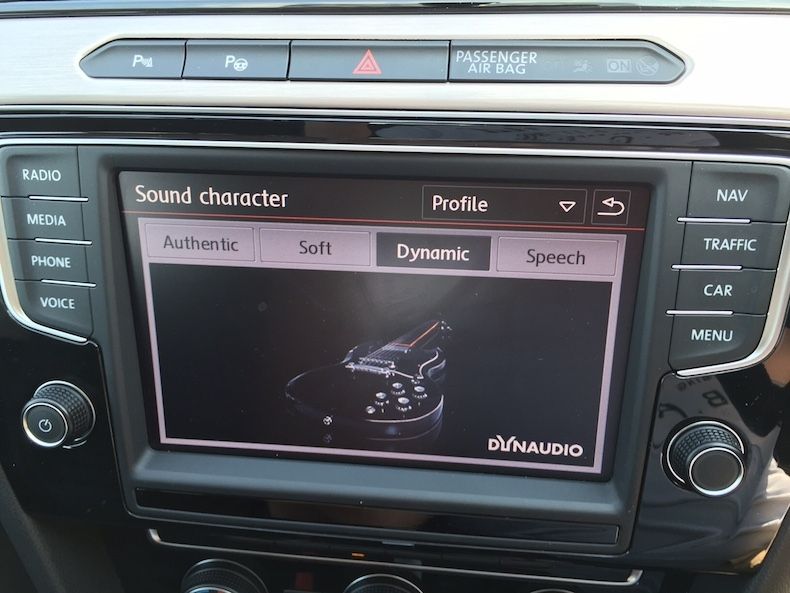 Dynaudio passat b7