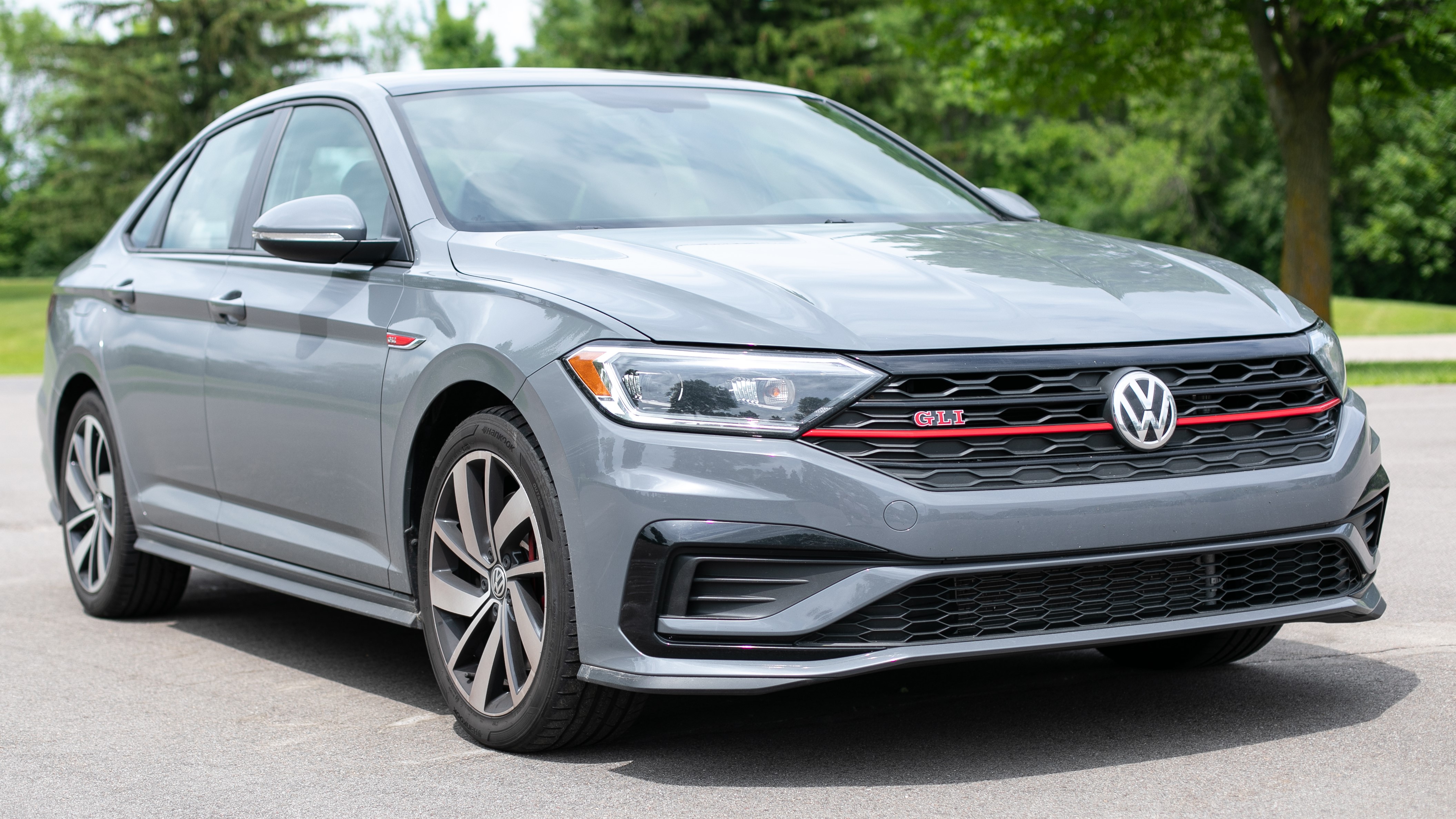 Meet the car that warns you about the rain when your sunroof is open ...