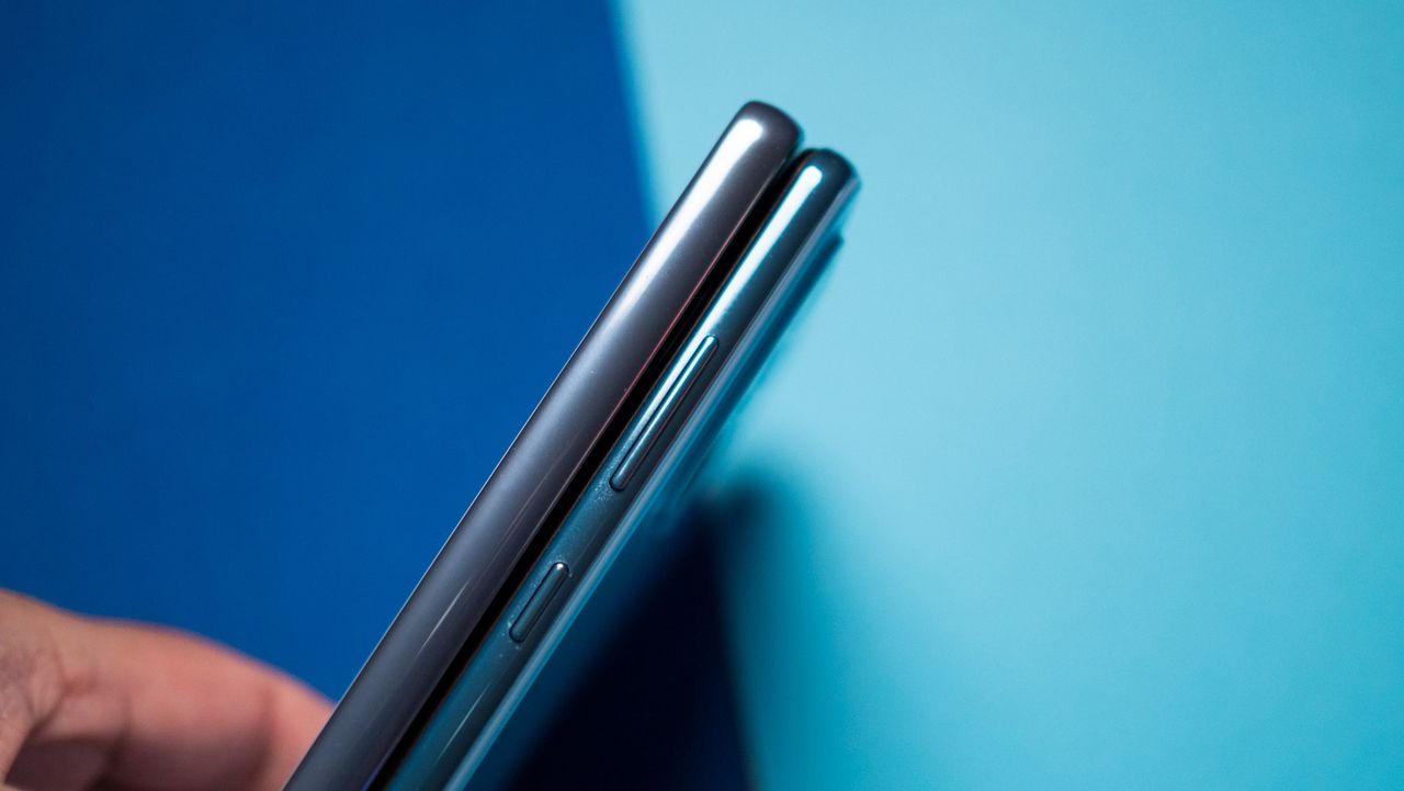 Galaxy A53 vs. Galaxy A52
