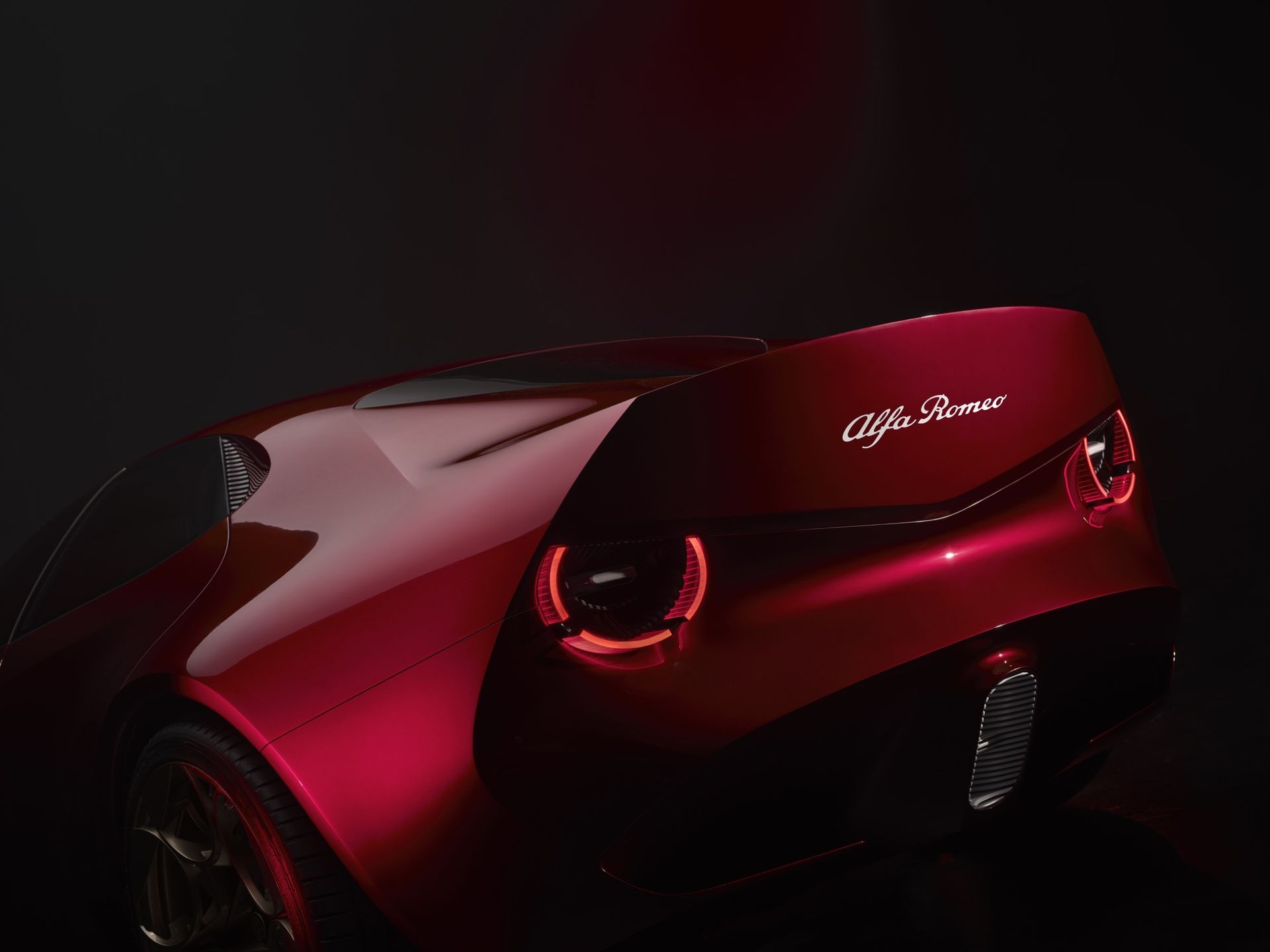 Rear view of the new Alfa Romeo Cuororosso