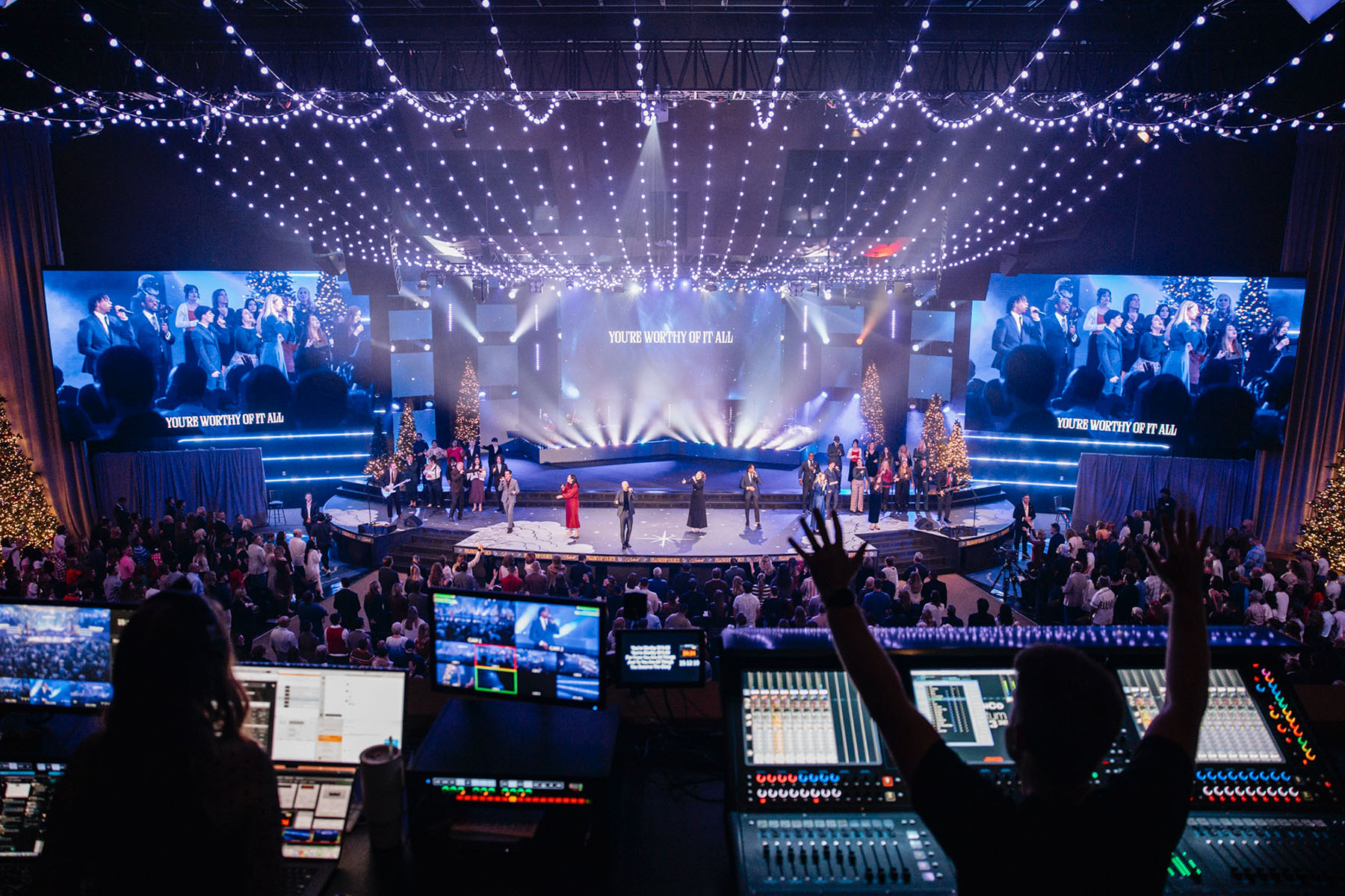 Clark supplied the Quantum console pair for the 4,200-seat Grapevine main campus auditorium.