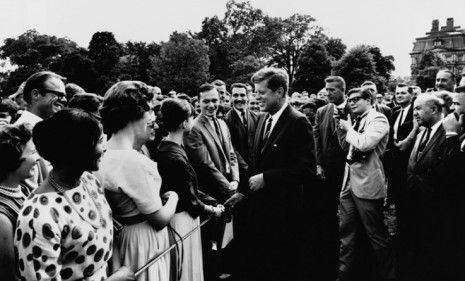 President Kennedy greets Peace Corps trainees in August 1962