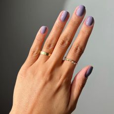 @iramshelton lilac manicure