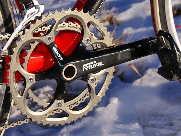 SRAM previously offered the hollow-forged Rival crankset as an optional upgrade but it's now standard for the group.