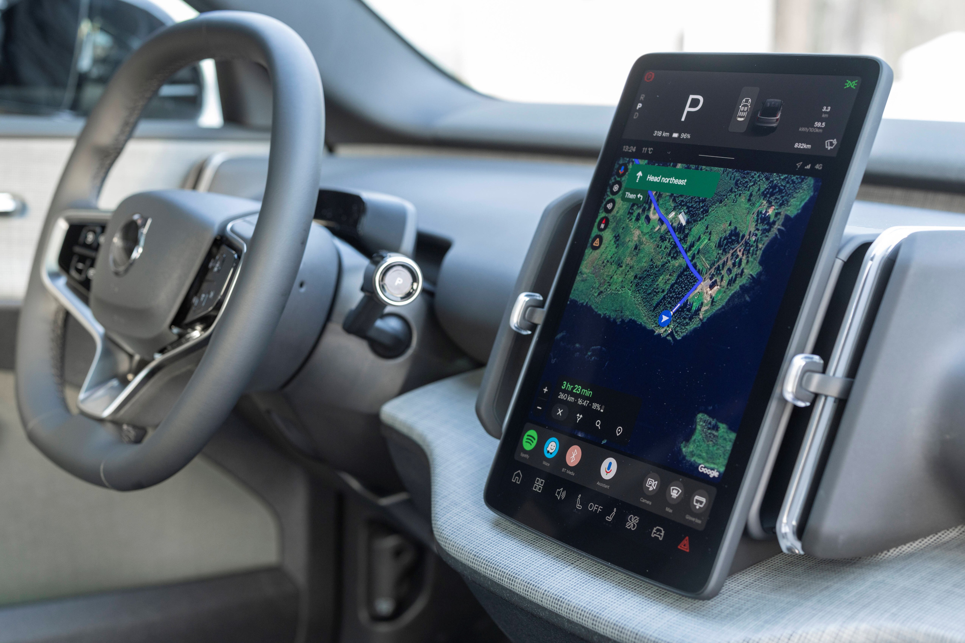 Volvo EX30 Cross Country dashboard