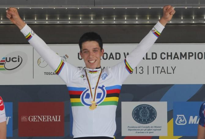 Igor Decraene (Belgium) celebrates victory in the 2013 junior men's time trial world championship