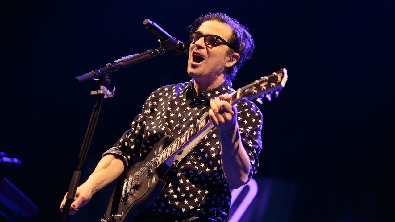 Weezer’s Rivers Cuomo has built his own "Spotifylike player", Weezify