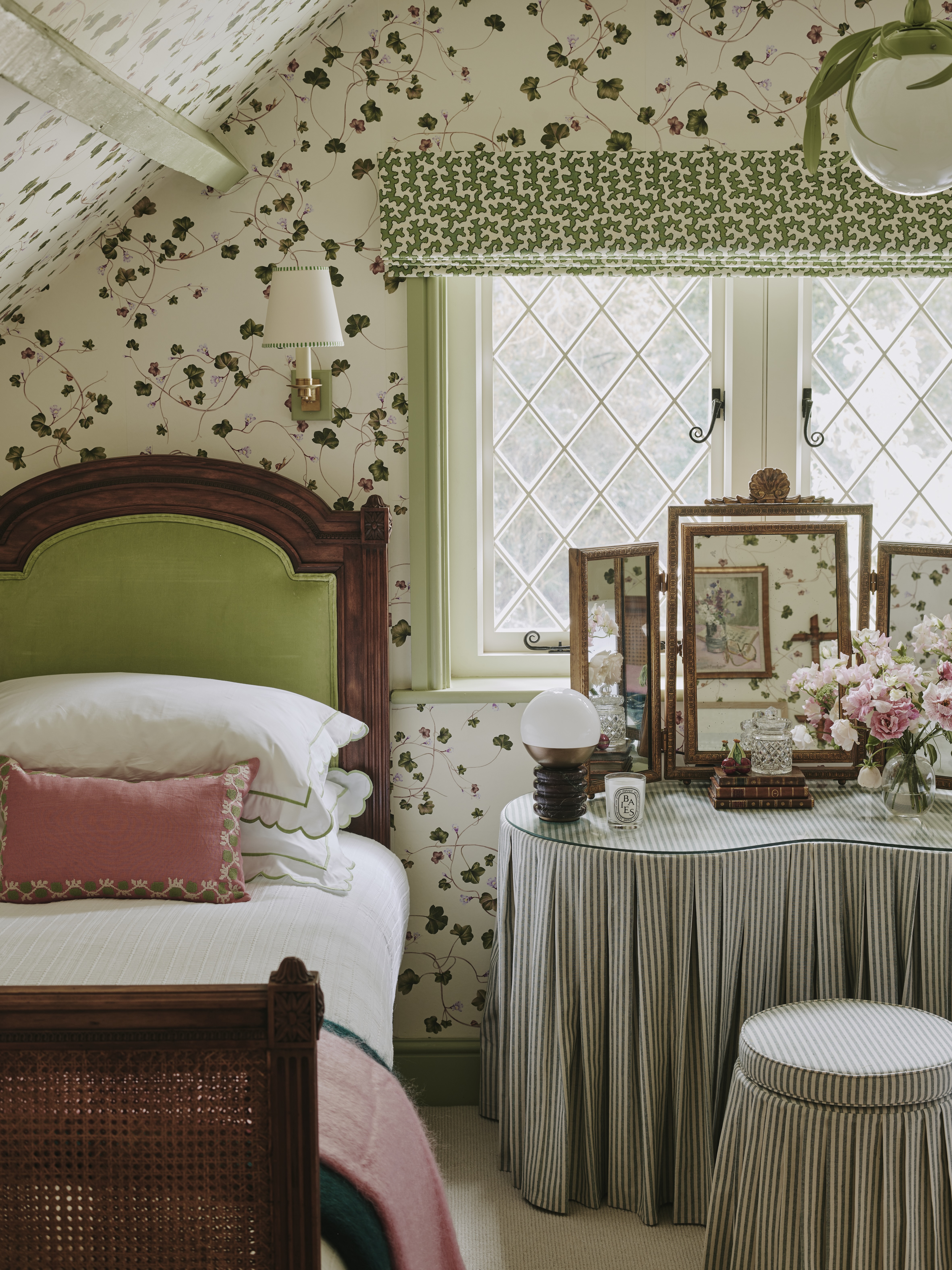Charlotte&#039;s Folly