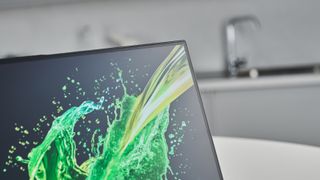 Acer Swift 7 display