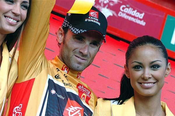 Alejandro Valverde (Caisse d'Epargne) keeps yellow for another day.