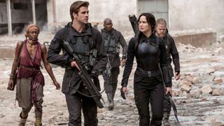 Zuletzt konnte Hollywood-Star Liam Hemsworth vor allem in den Ablegern zur Buchsensation Hunger Games/ Die Tribute von Panem an der Seite von Jennifer Lawrence auf der Leinwand glänzen