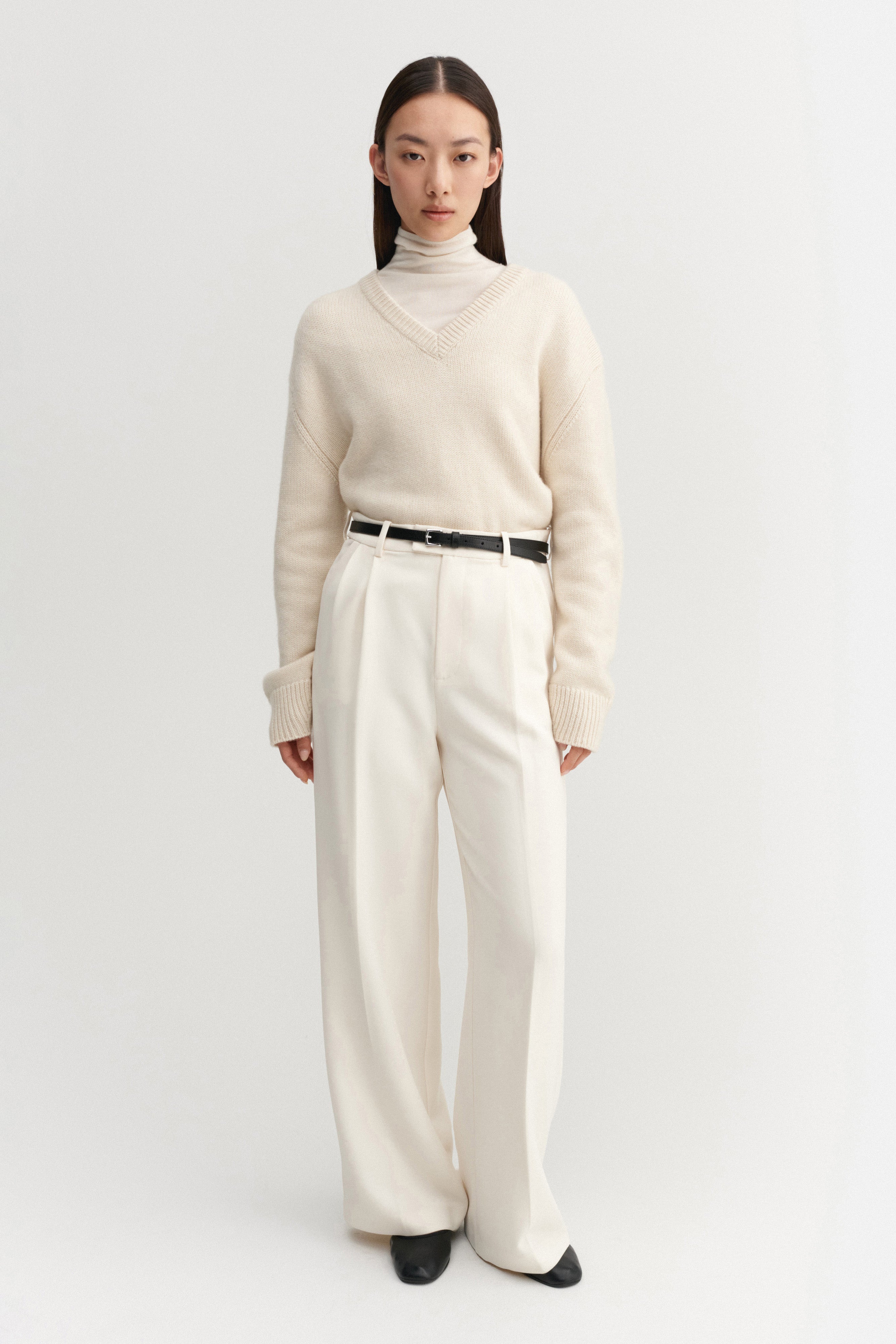 Yara V-Neck Sweater, Vanilla