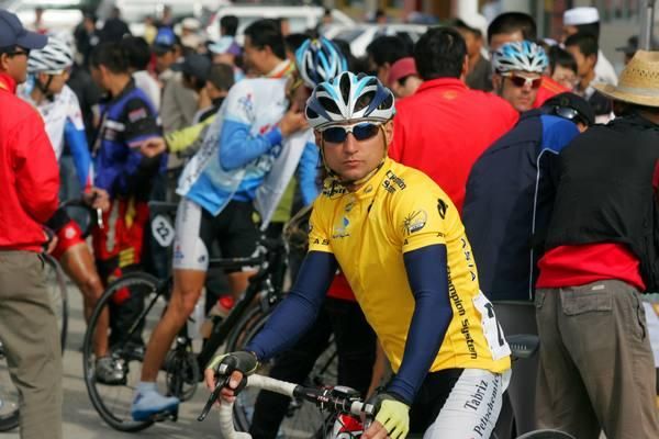 Andrey Mizurov (Tabriz) spent his sixth consecutive day in yellow.