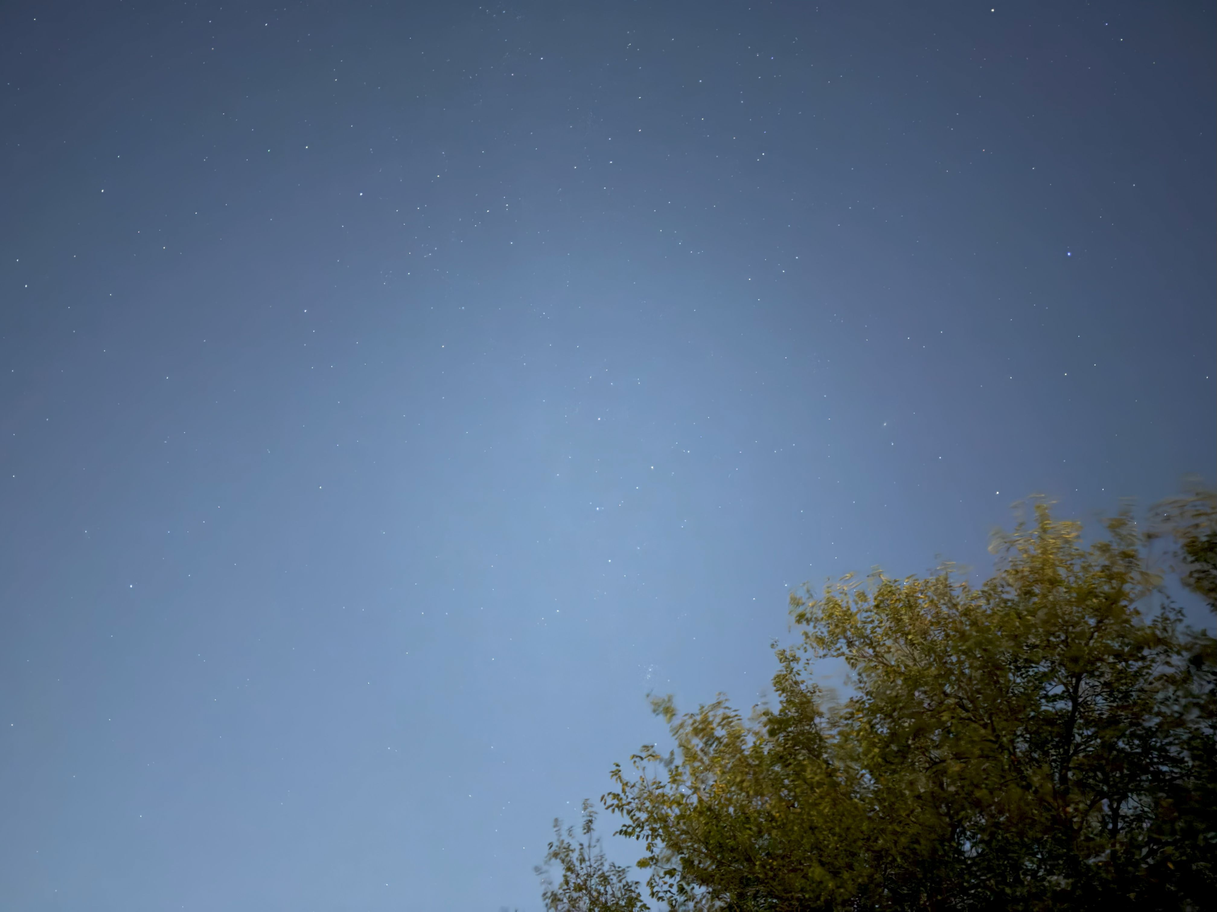 Apple iPhone 17 Pro astrophotography sample.