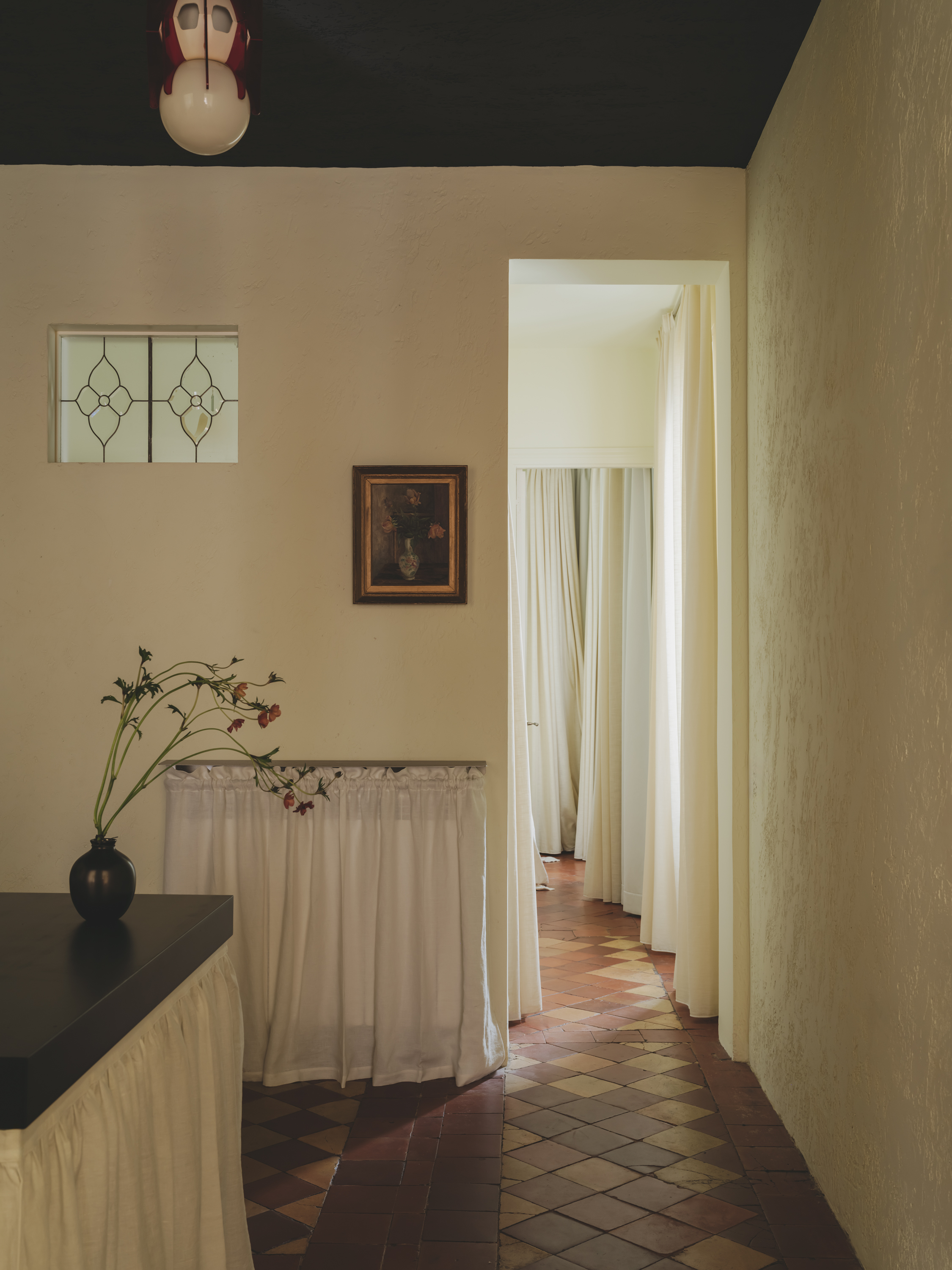 A Madrid apartment by Archive for Space