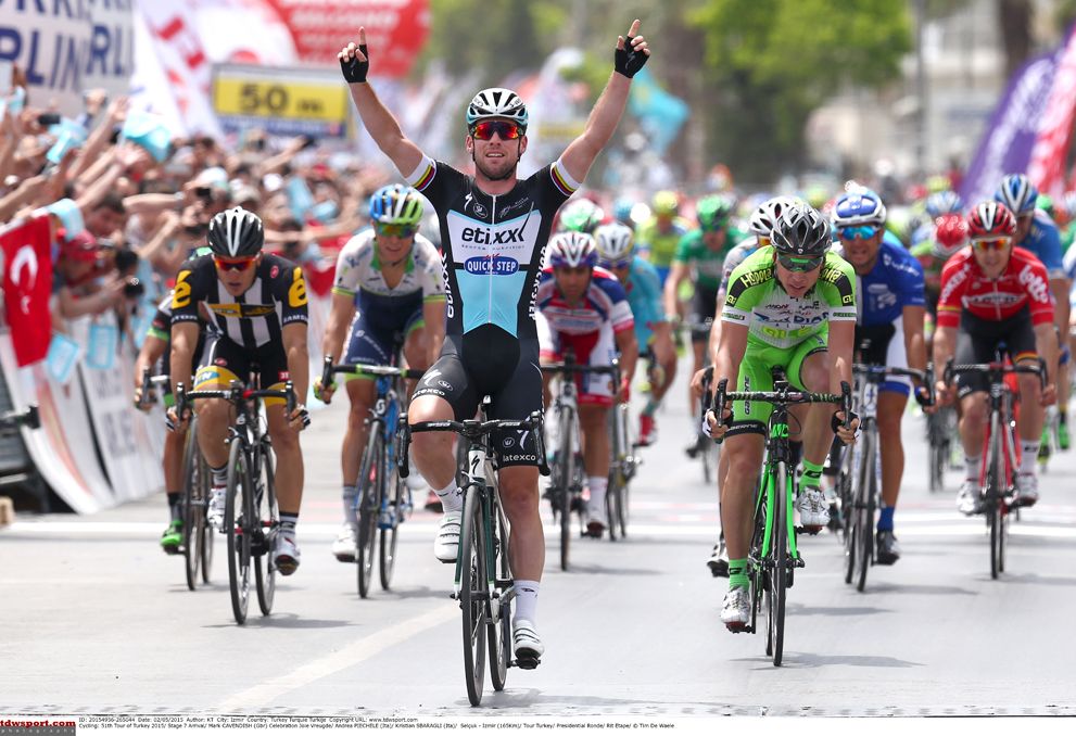 Mark Cavendish (Etixx-QuickStep) takes his third stage win in Turkey