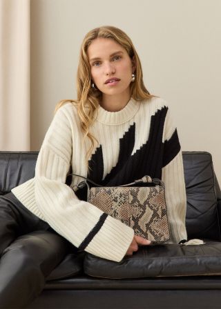 Graphic Intarsia Wool Knit