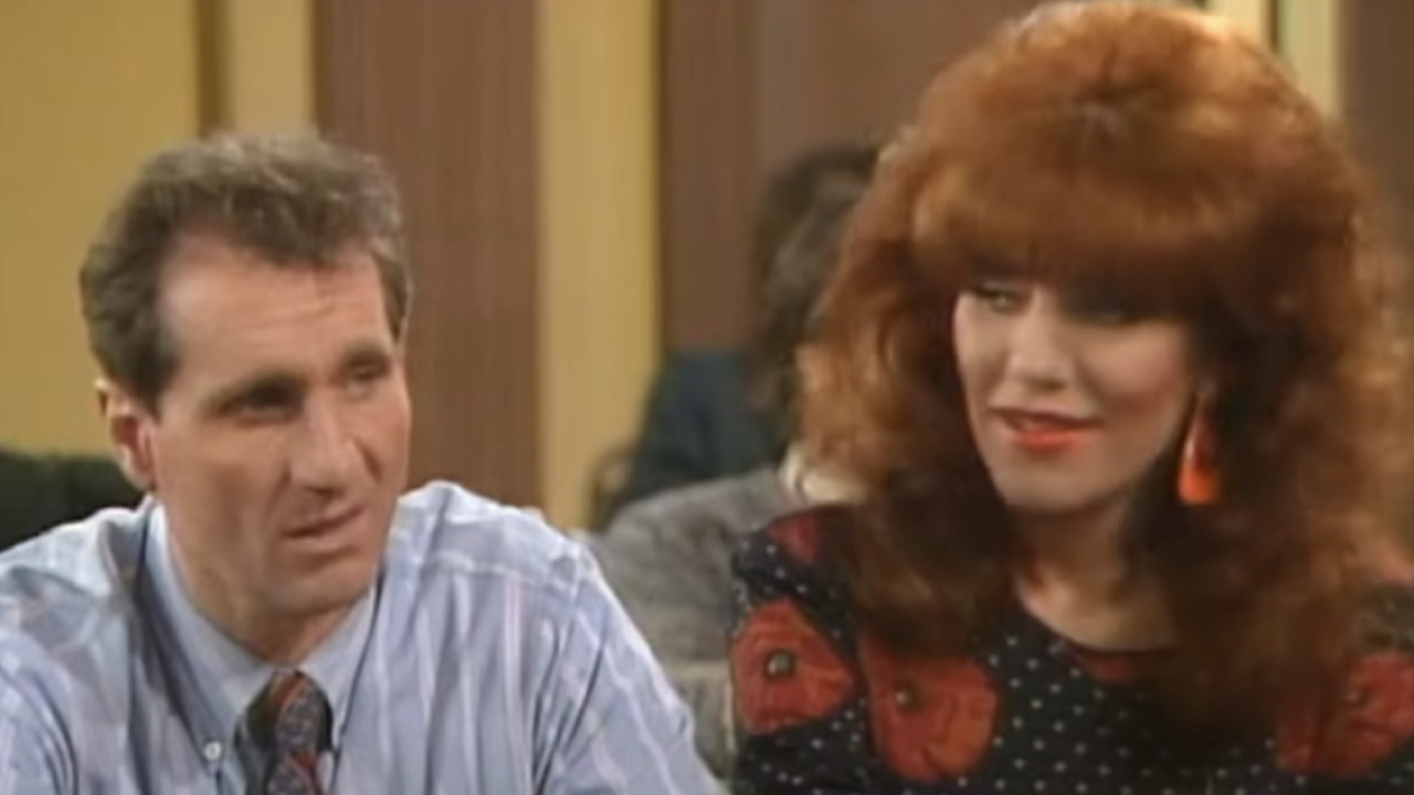 Al and Peg in court on Married... with Children