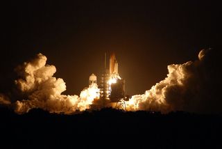 Shuttle Discovery Blasts Off Toward Space Station
