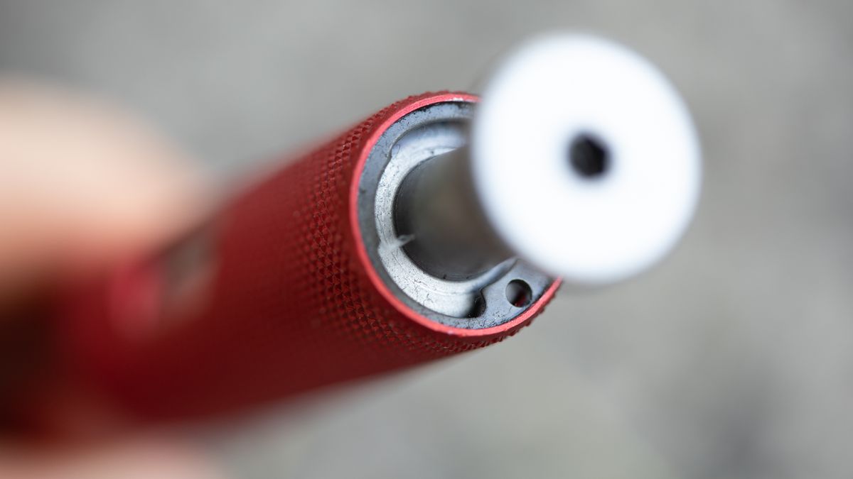 Giustaforza 2-16 Pro torque wrench detail showing end can't be unthreaded