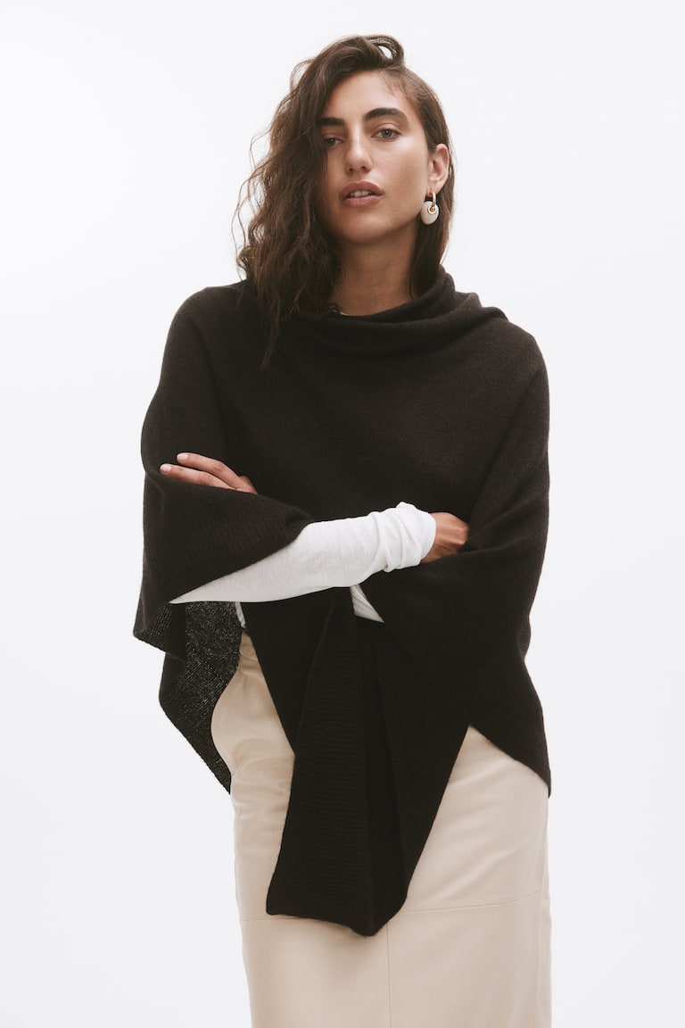 Fine-Knit Cashmere-Blend Poncho
