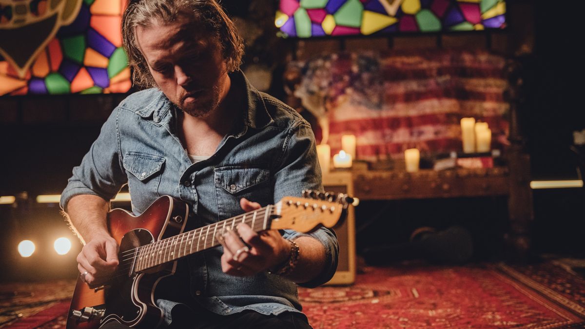 Jason Isbell with his Fender Custom Telecaster