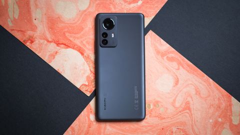 Realme 8 Review: A bold new design with the same old hardware