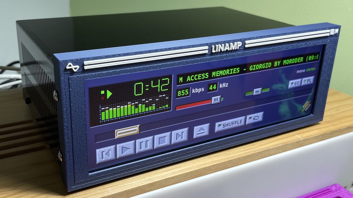 Maker recreates classic Winamp MP3 player in real life with the Linamp ...