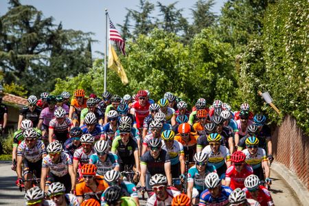 The men on the final big loop.