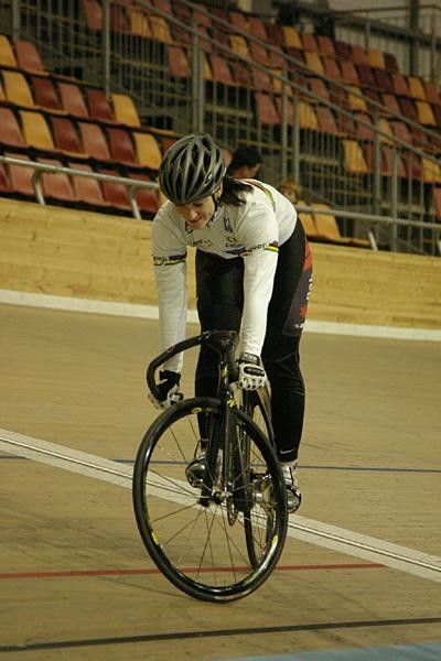Anna Meares performs a balancing act