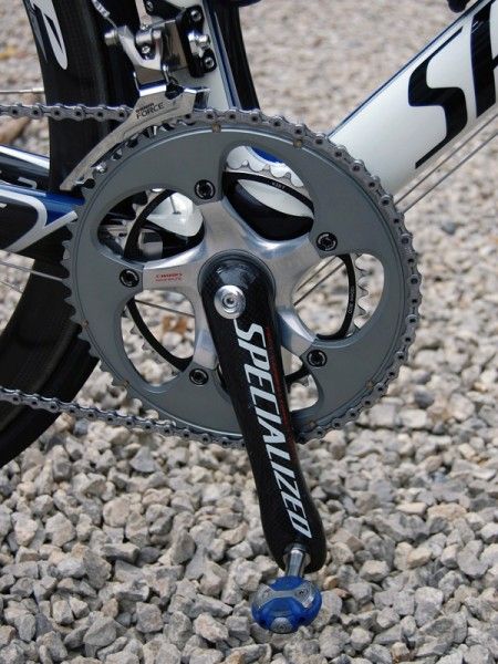 Filling the shell is Specialized's own S-Works carbon crankset.