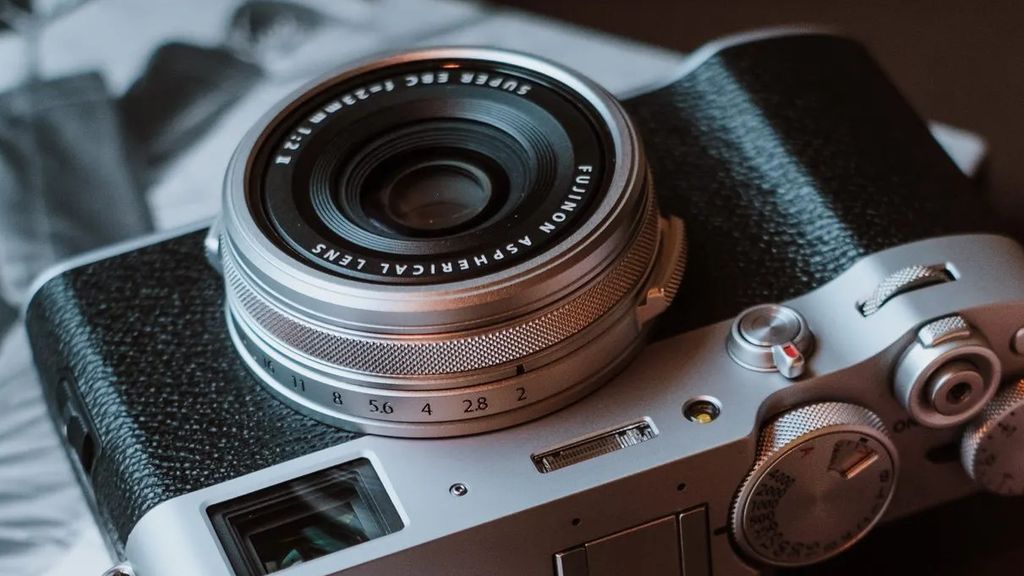 Fujifilm X100V Review | Creative Bloq