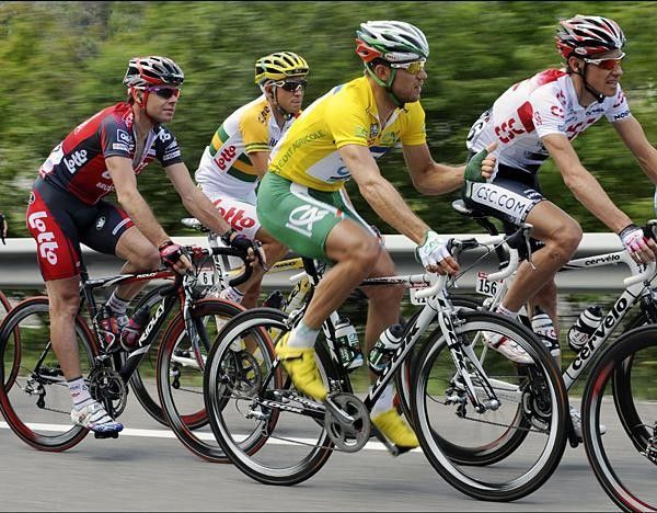 Thor Hushovd, followed by Cadel Evans and Australian champion Matt Lloyd (both Silence - Lotto).