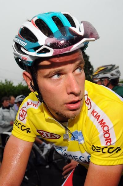 Overnight race leader Adam Blythe (Omega Pharma - Lotto) was unable to defend the yellow jersey.