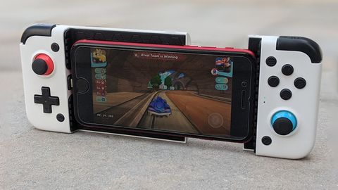 Gamesir X2 Lightning Mobile Gaming Controller With Iphone