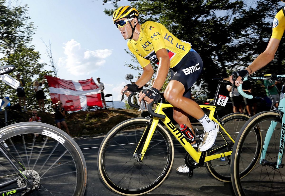 Greg Van Avermaet (BMC) on the attack on stage 10