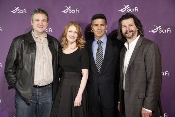 89801-David_Eick_Executive_Producer_Battlestar_Galactica_Paula_Malcomson_Esai_Morales_and_Ron_Moore_Executive_Producer_Battlestar_360x240.jpg
