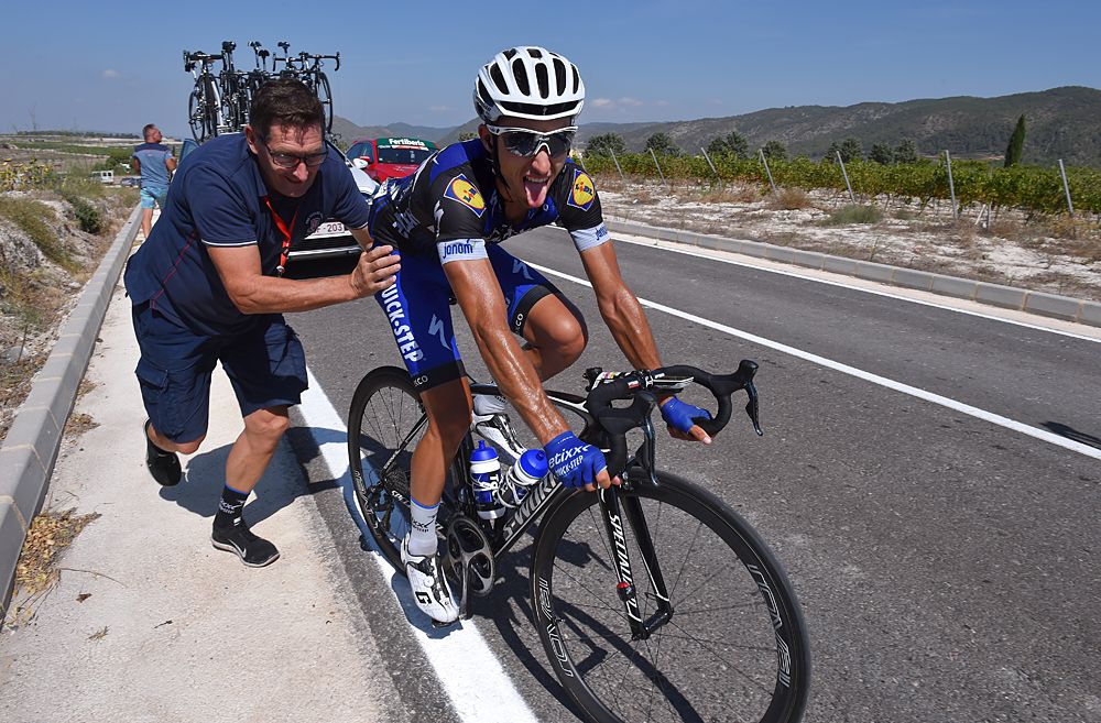 Mechanical for Gianluca Brambilla (Etixx) Vuelta a Espana stage 18