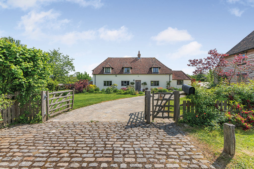 Eco-friendly properties: Smeeds Farm, Monks Horton, Kent