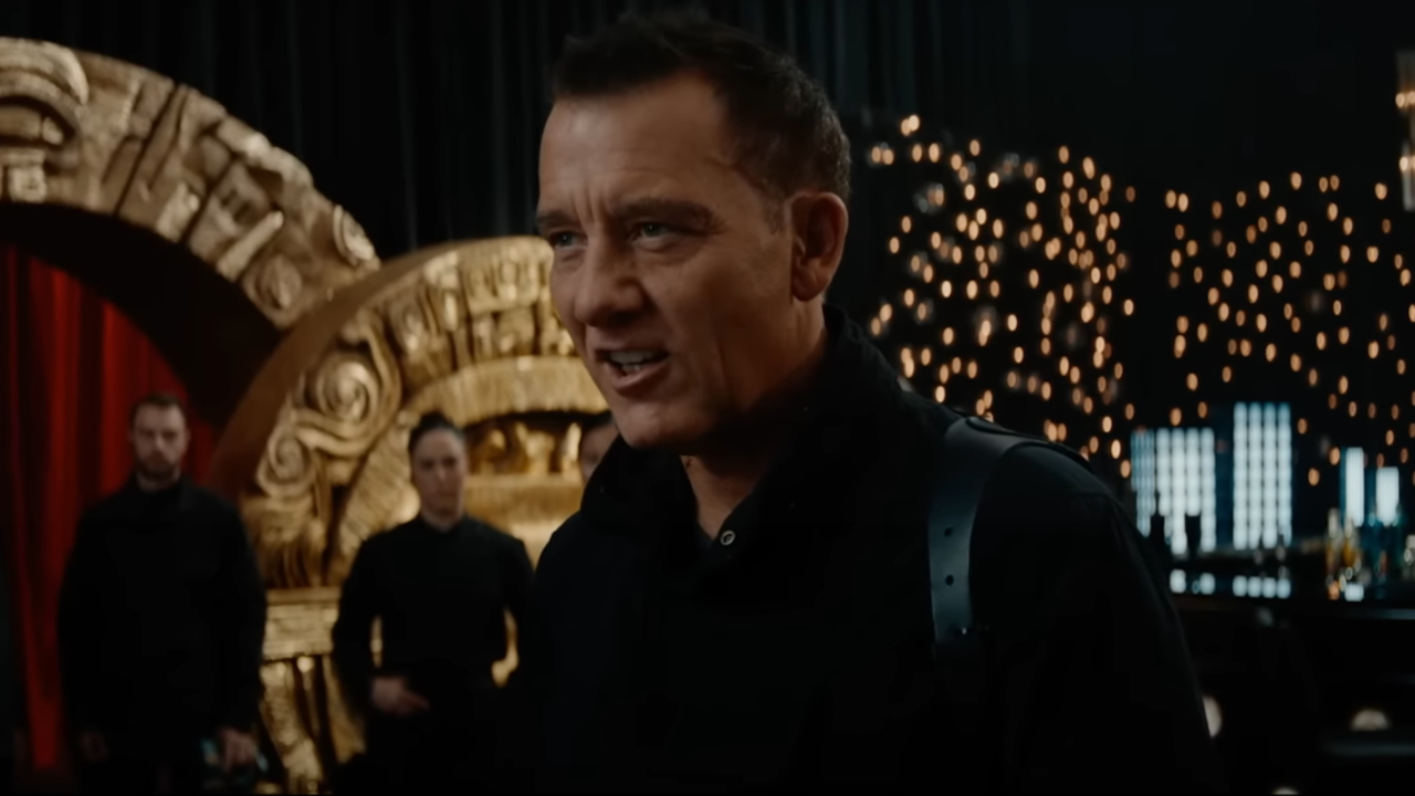 Clive Owen in Cleaner