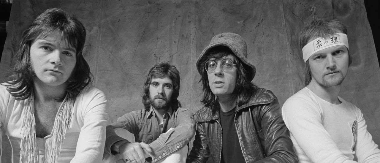 Manfred Mann's Earth Band in 1975