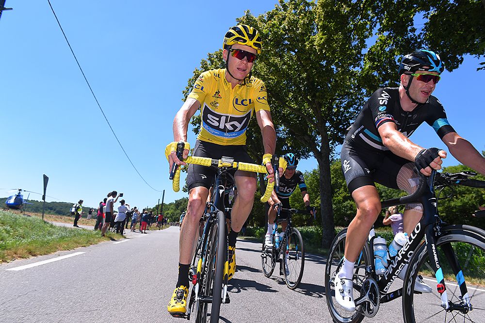 Yellow jersey Chris Froome (Team Sky)