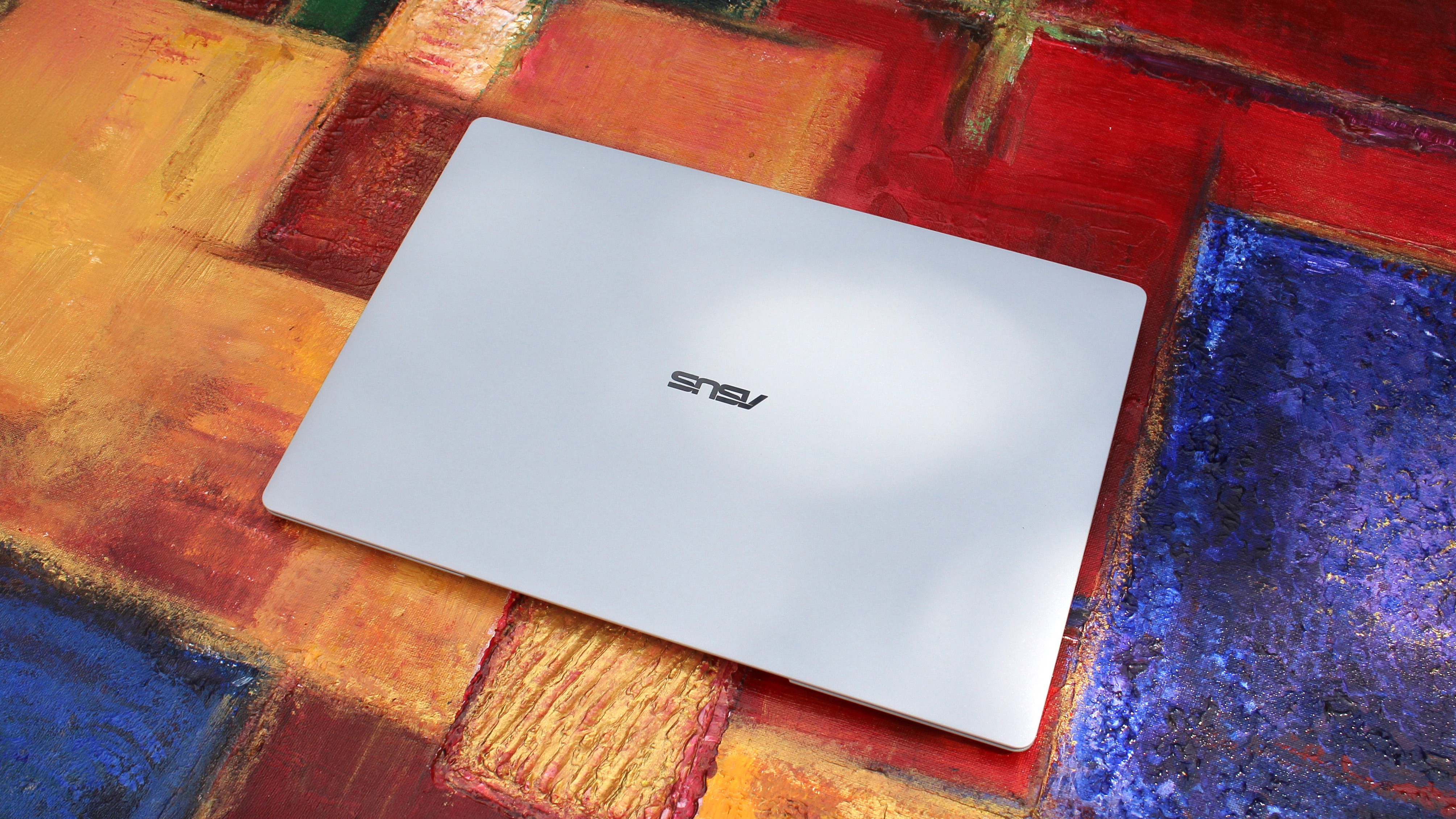 ASUS ExpertBook Ultra