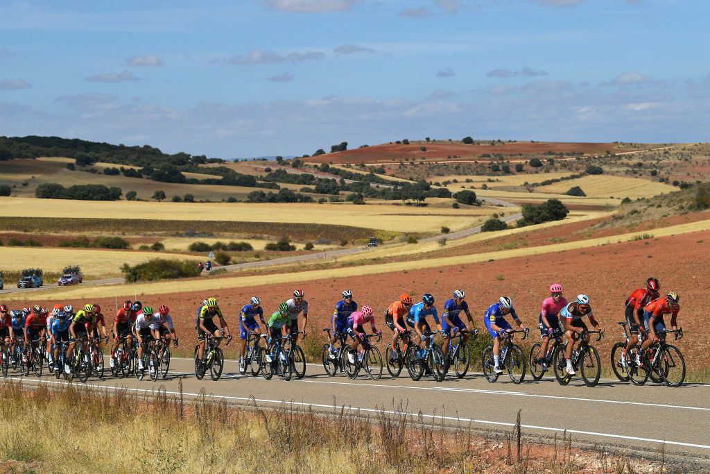The breakaway on the road during stage 17 of the Vuelta