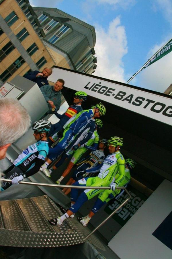 The start in Liege at the Place Saint Lambert