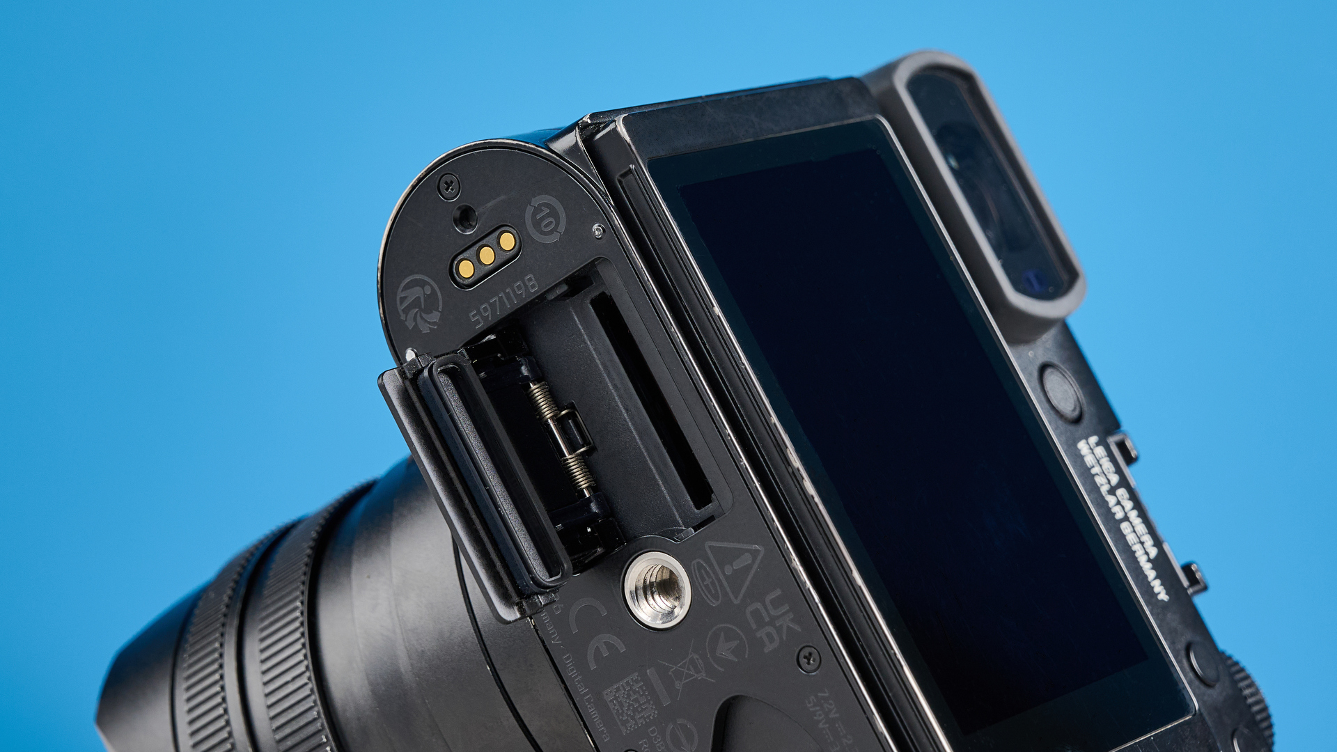 A black Leica Q3 43 camera
